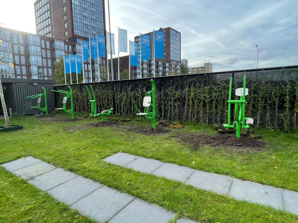 Outdoor fitness toestellen 1 fitness toestellen buiten 2 12